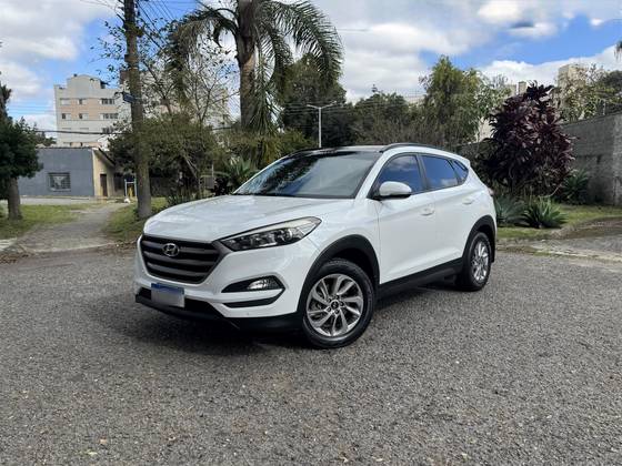 HYUNDAI TUCSON 1.6 16V T-GDI GASOLINA GLS ECOSHIFT HYUNDAI TUCSON 1.6 16V T-GDI GASOLINA GLS ECOSHIFT